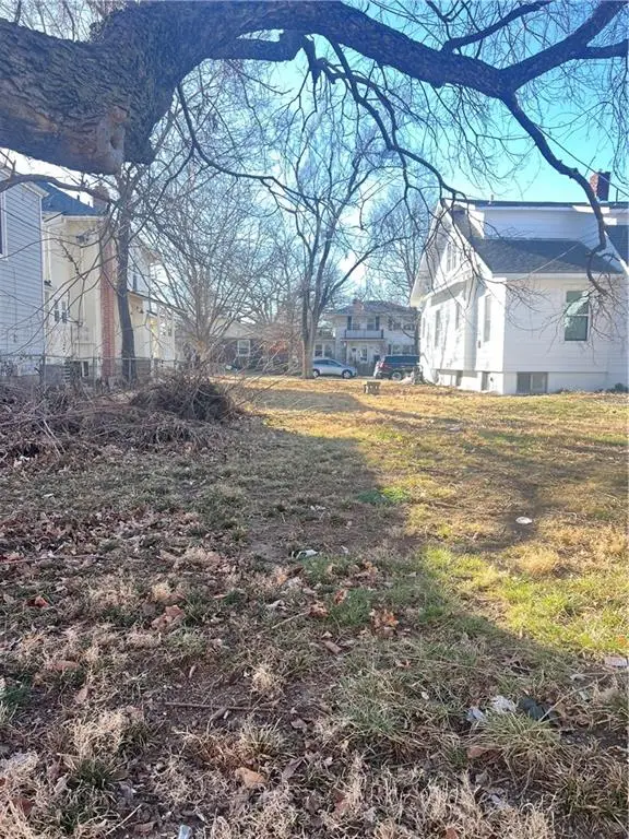 2021 Fayette Street, North Kansas City, MO 64116 - #3