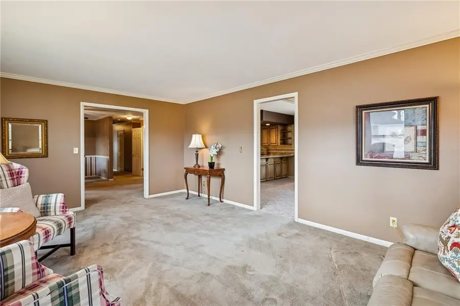 912 W 100th Terrace, Kansas City, MO 64114 - #3