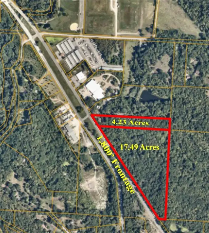 13950 Blue Parkway, Kansas City, MO 64139 - #2