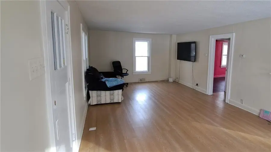 547 S Evanston Avenue, Independence, MO 64053 - #3