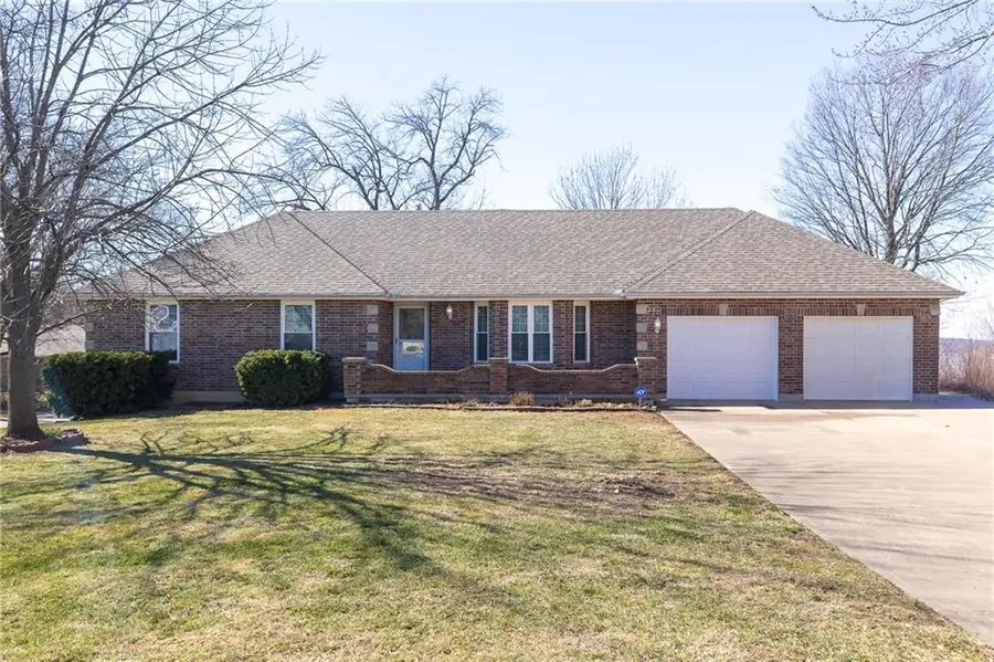207 N 4th Street, Odessa, MO 64076 - #2
