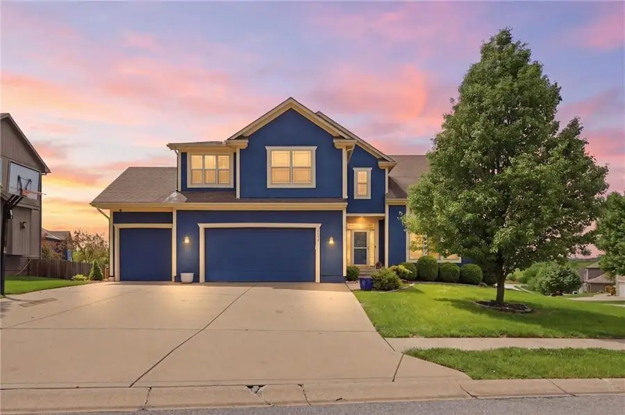 1217 Hampton Drive, Raymore, MO 64083 - #2