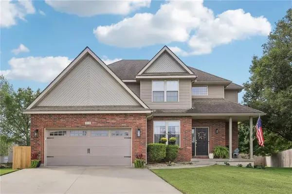 208 Westgate Court, Warrensburg, MO 64093