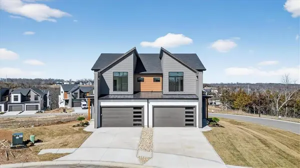 9312 Freedom Street, Lenexa, KS 66227