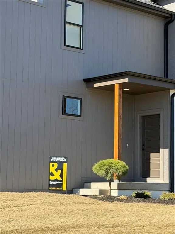 22582 W 93rd Street, Lenexa, KS 66227 - #2