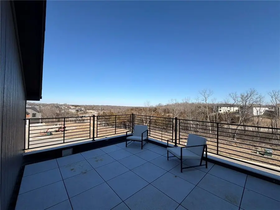 22582 W 93rd Street, Lenexa, KS 66227 - #3