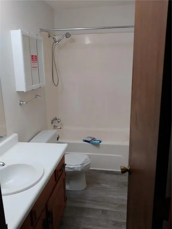 7423 & 7425 Englewood Lane, Raytown, MO 64133 - #2