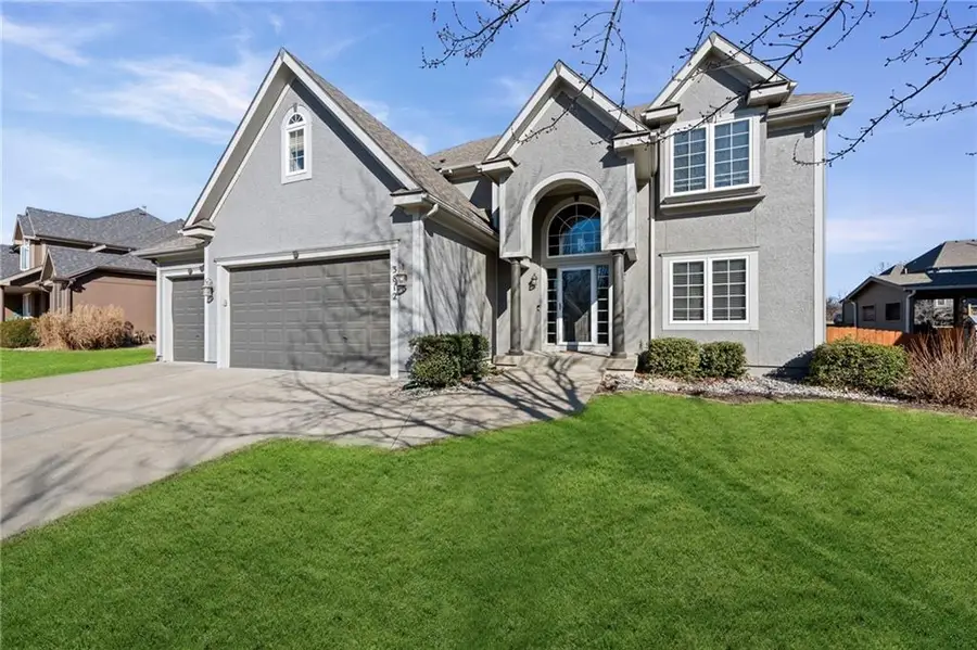 3812 NE 94th Terrace, Kansas City, MO 64156 - #3