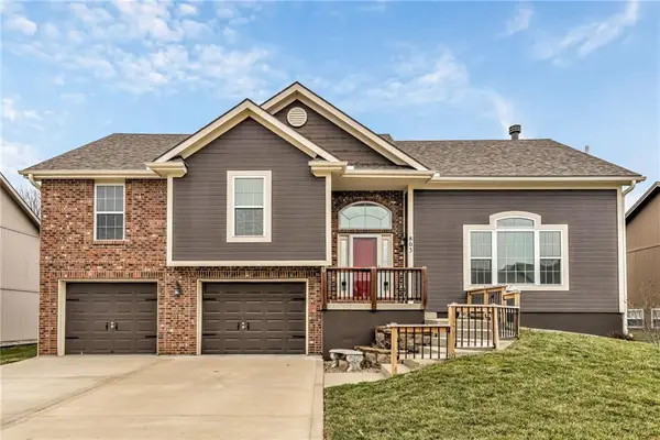 803 Englewood Drive, Kearney, MO 64060