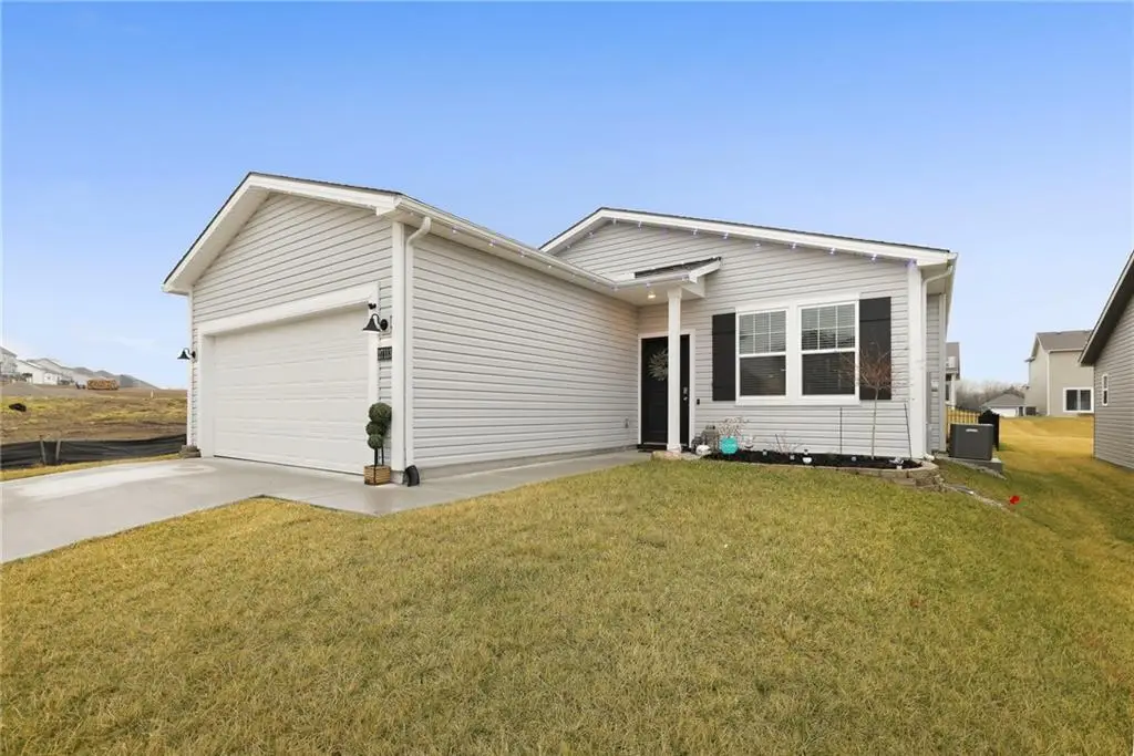 27113 E Cedar Grove Drive, Lees Summit, MO 64086 - #1