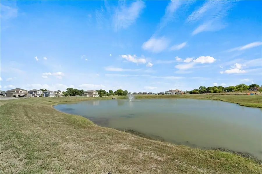 16989 S Mahaffie Street, Olathe, KS 66062 - #2