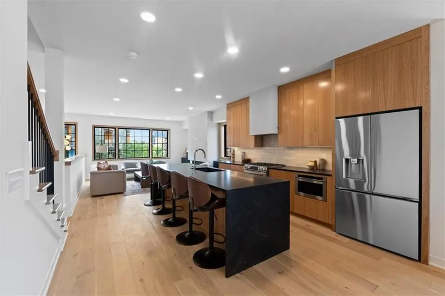 1911 Locust Street, Kansas City, MO 64108 - #3