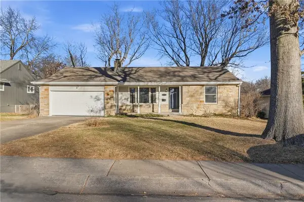 8701 Jarboe Street, Kansas City, MO 64114