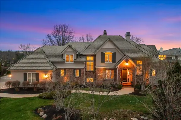 10804 W 141st Street, Overland Park, KS 66221