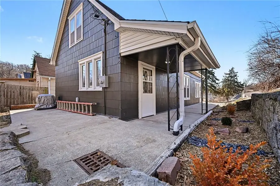 1511 6th Avenue, Saint Joseph, MO 64505 - #3