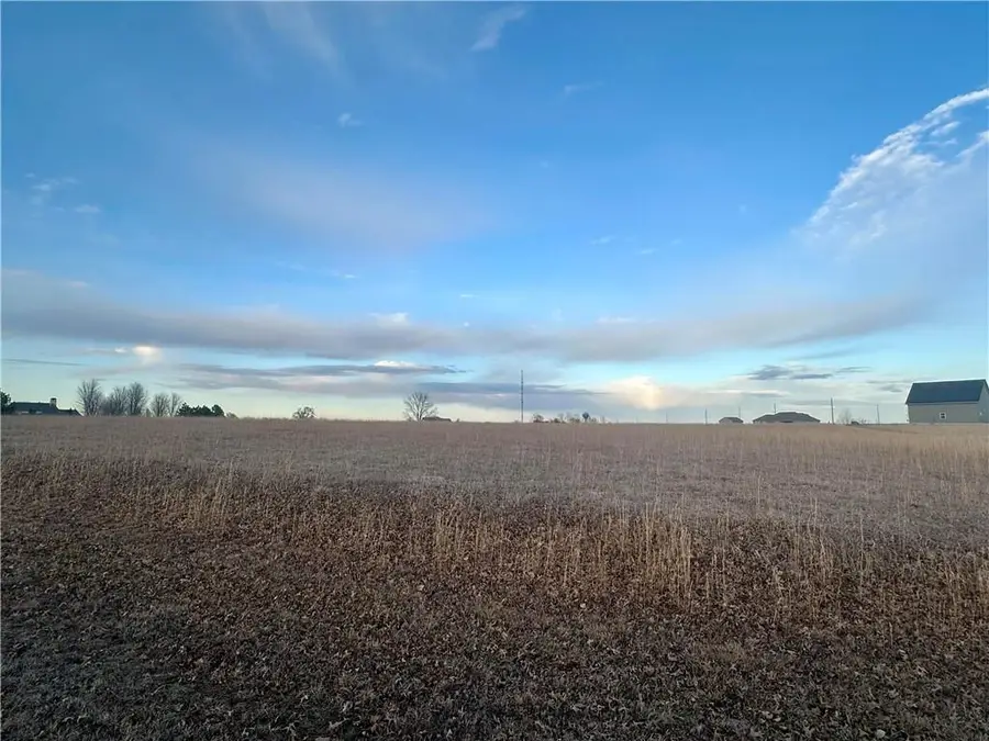 2403 Meadow Lake Drive, Ottawa, KS 66067 - #3