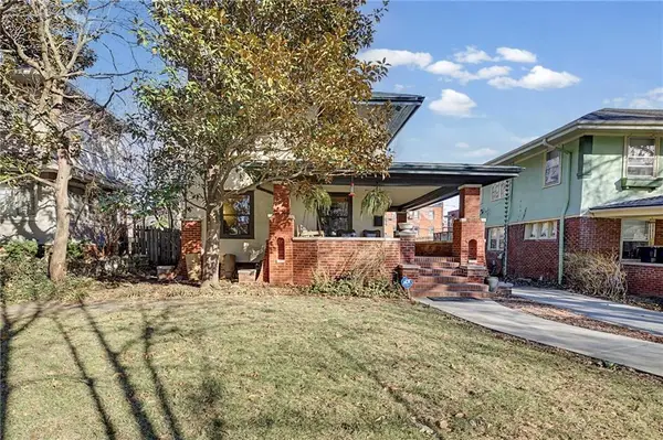 3723 Madison Avenue, Kansas City, MO 64111