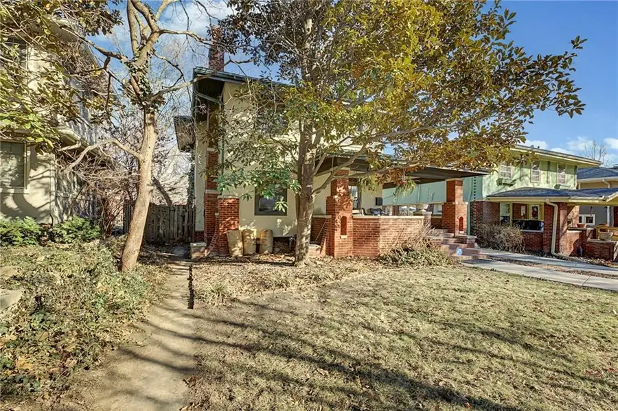 3723 Madison Avenue, Kansas City, MO 64111 - #3