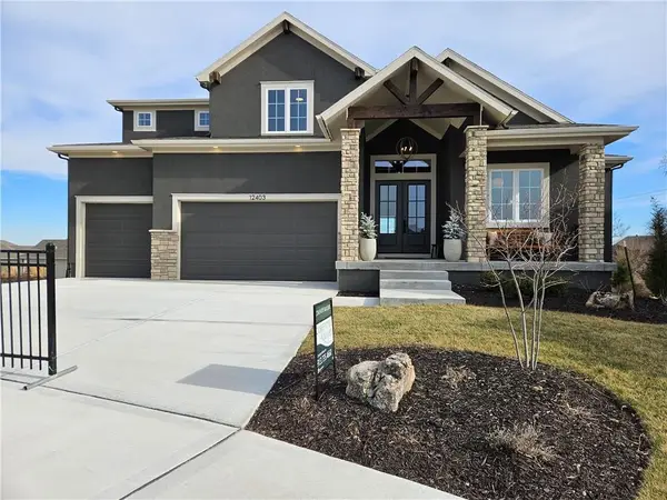 12403 W 182nd Court, Overland Park, KS 66013