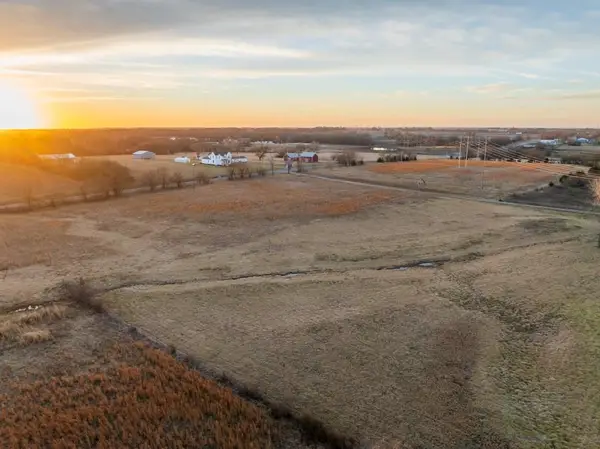 0000 South State Route F Rural Route, Garden City, MO 64747