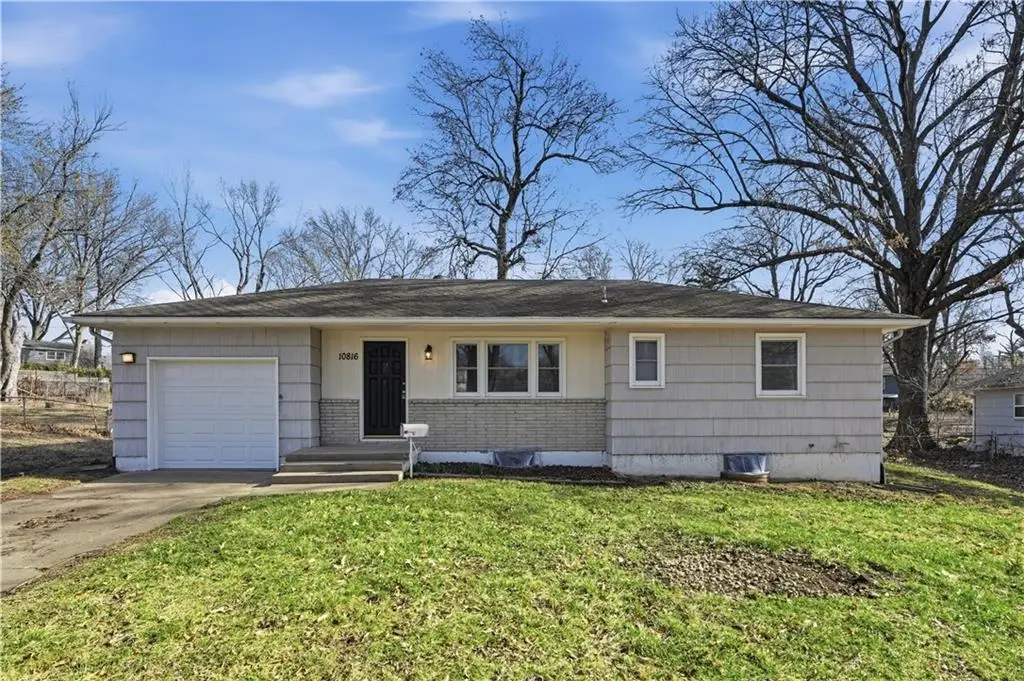 10816 E 66th Terrace, Raytown, MO 64133 - #1