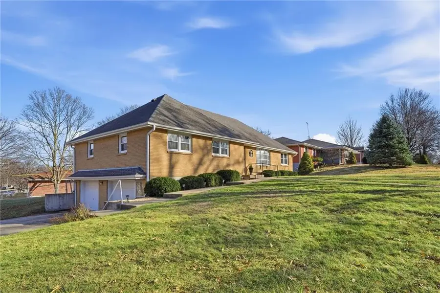 7715 N Lydia Avenue, Kansas City, MO 64118 - #2