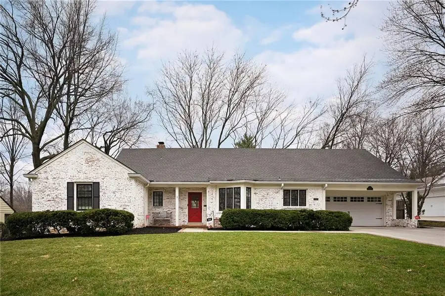 2521 W 65th Street, Mission Hills, KS 66208 - #2