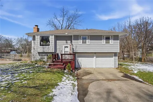 818 NE 115th Street, Kansas City, MO 64155