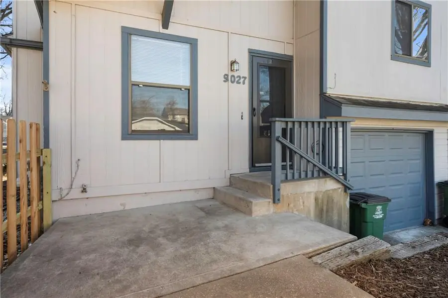 9027 E 85th Terrace, Raytown, MO 64138 - #3