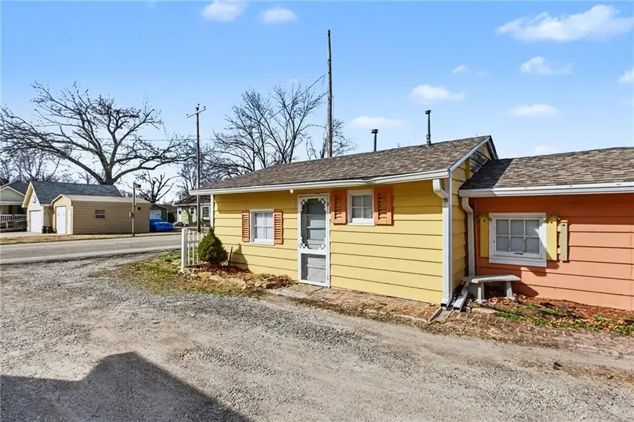 308 Chestnut Street, Silver Lake, KS 66539 - #3