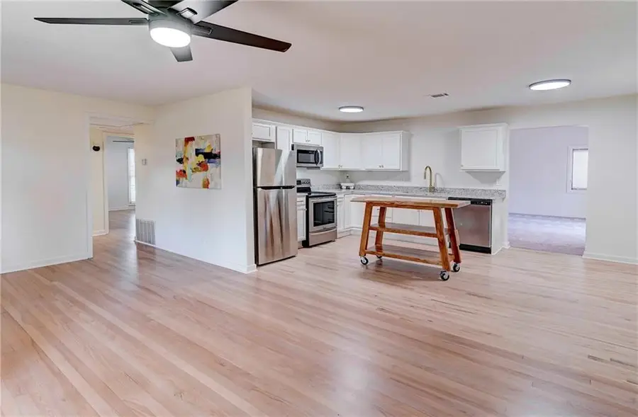 7306 Maple Street, Overland Park, KS 66204 - #3