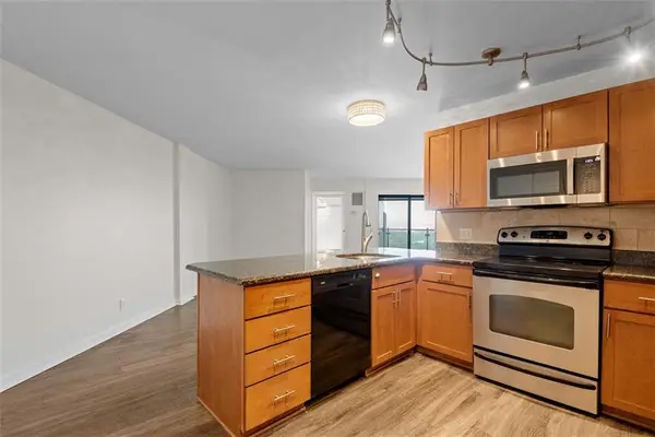 3838 Rainbow Boulevard #1501, Kansas City, KS 66103