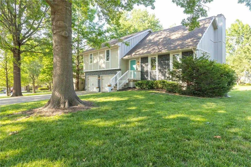 9627 N Wayne Avenue, Kansas City, MO 64155 - #1