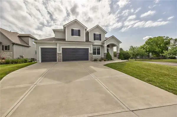 14017 Haskins Street, Overland Park, KS 66221