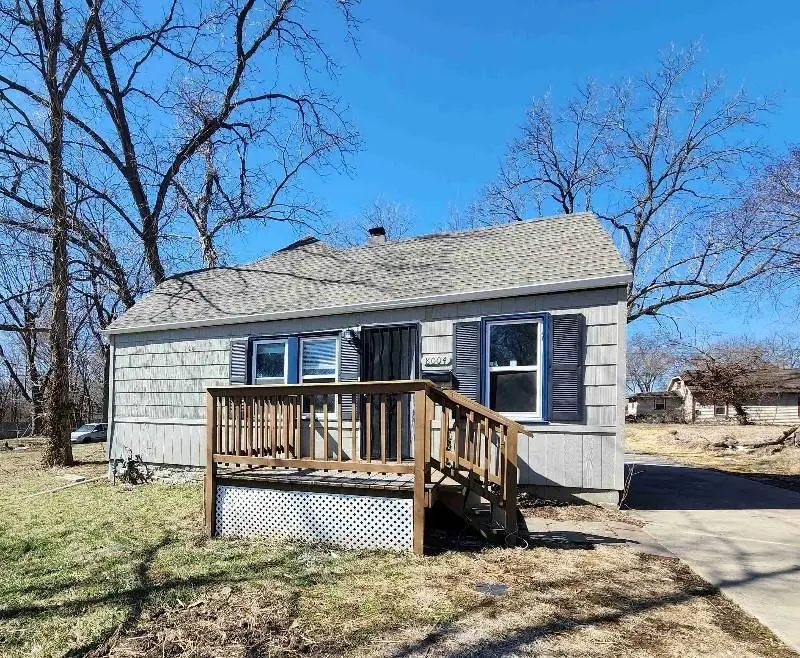 8004 Lydia Avenue, Kansas City, MO 64131 - #1