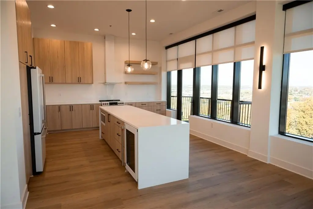 2940 Baltimore Avenue #1501, Kansas City, MO 64108 - #1