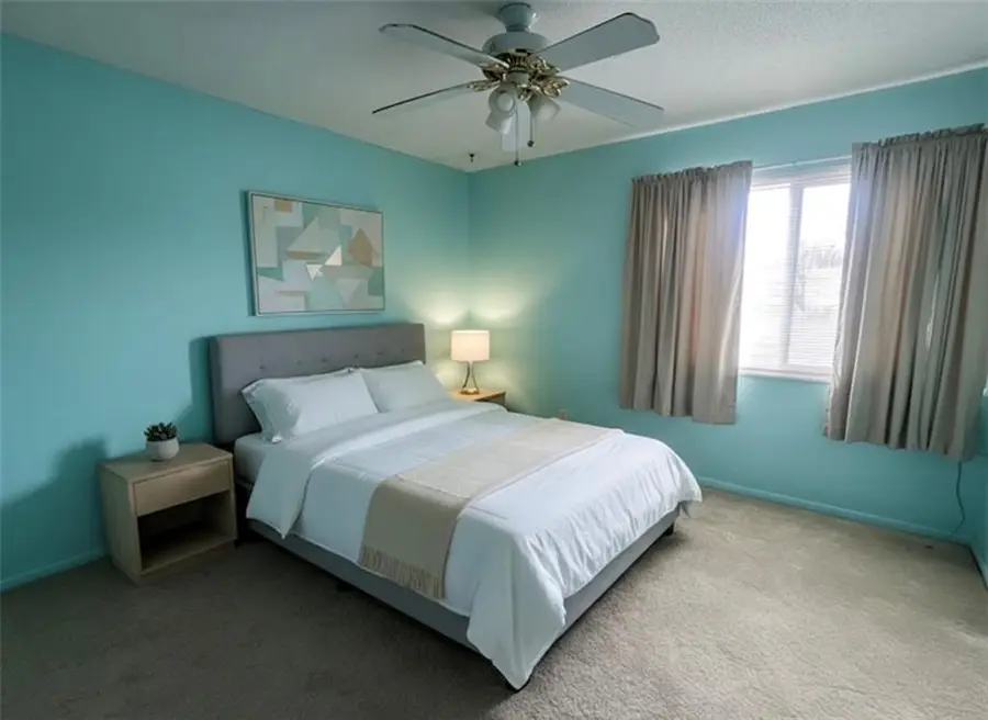 9624 Perry Lane #E, Overland Park, KS 66212 - #3