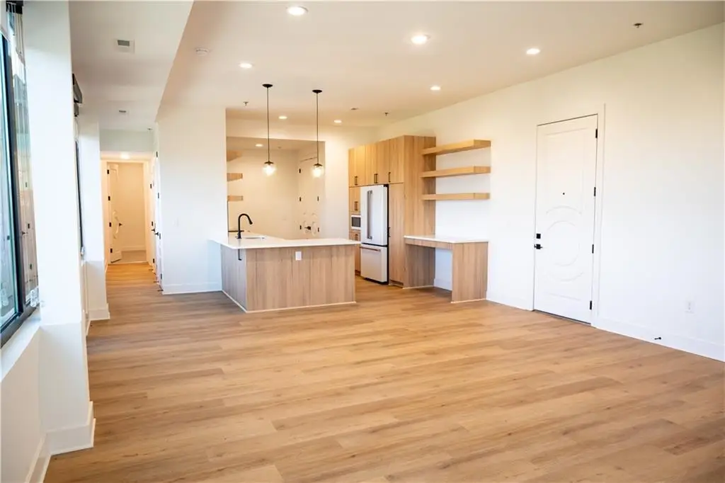 2940 Baltimore Avenue #1504, Kansas City, MO 64108 - #1