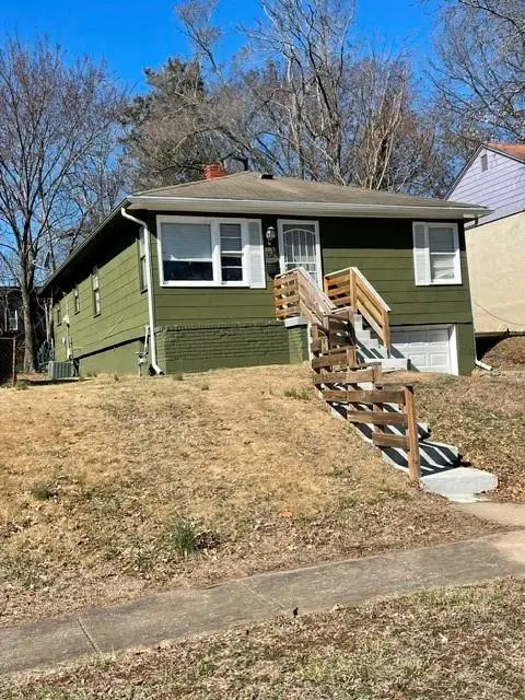 7620 Paseo Boulevard, Kansas City, MO 64131