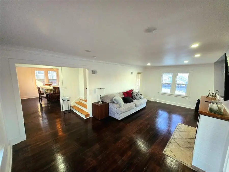 800 Valentine Road, Kansas City, MO 64111 - #3