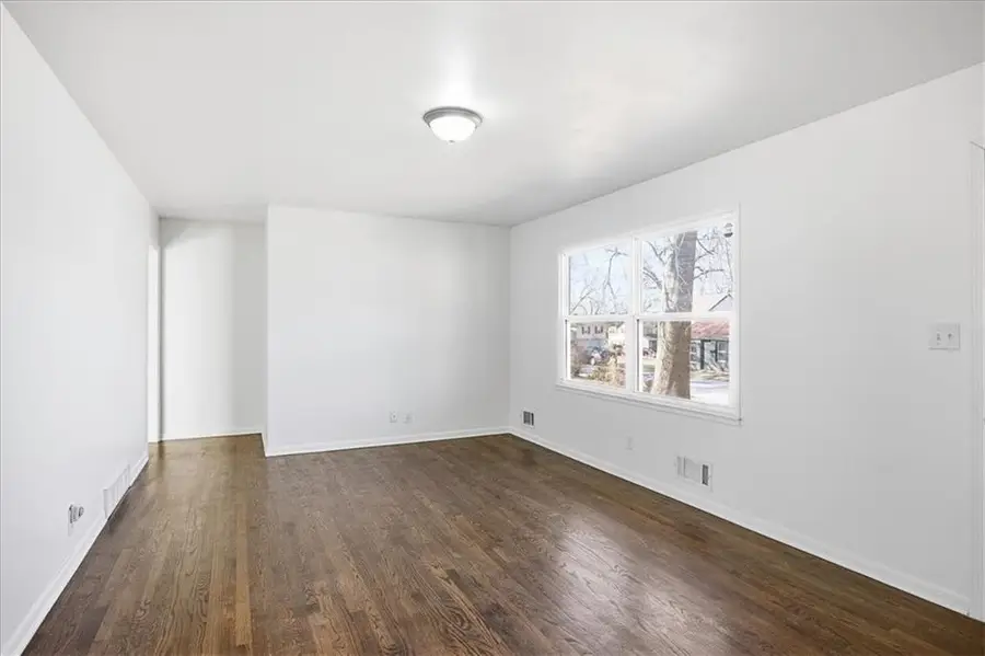 8121 Lydia Avenue, Kansas City, MO 64131 - #3