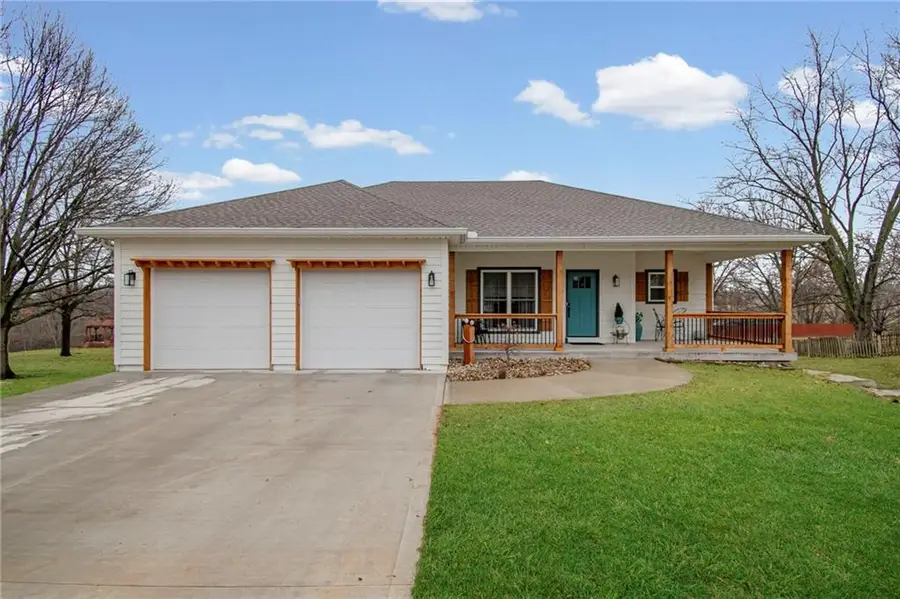 1303 Minuteman Drive, Plattsburg, MO 64477 - #2