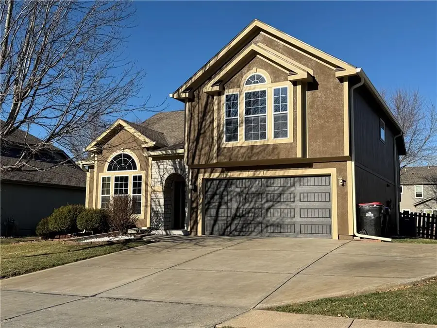 21710 62nd Street, Shawnee, KS 66218 - #3