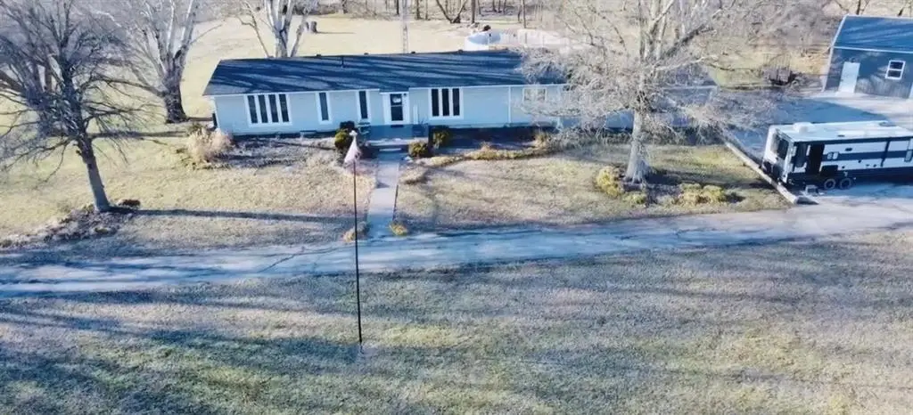 22554 Robertson Road, Lacygne, KS 66040 - #1