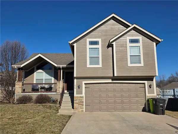 416 Timbercreek Drive, Belton, MO 64012