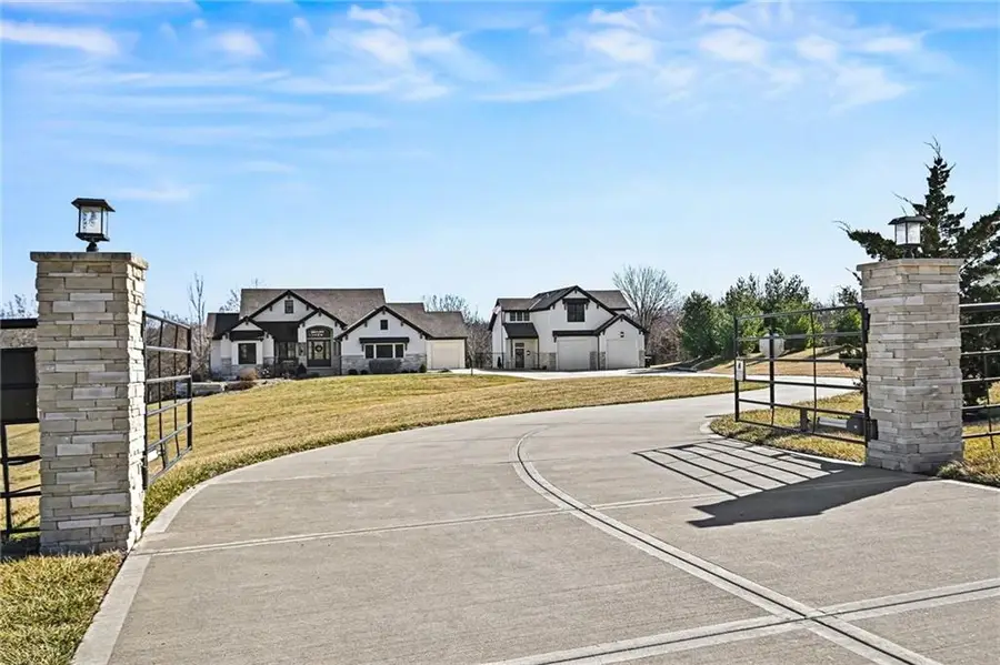 15703 Dd Highway, Smithville, MO 64089 - #3