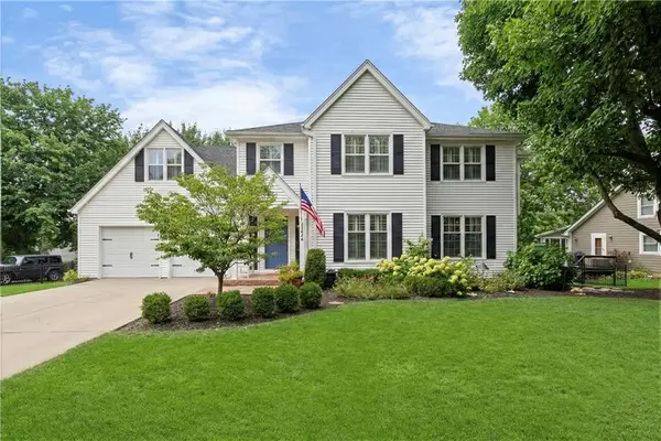 11824 Avila Drive, Kansas City, MO 64114