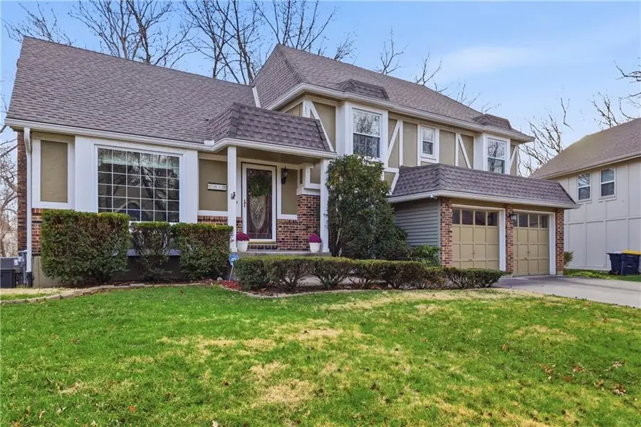 5833 N Beaman Avenue, Kansas City, MO 64152 - #2