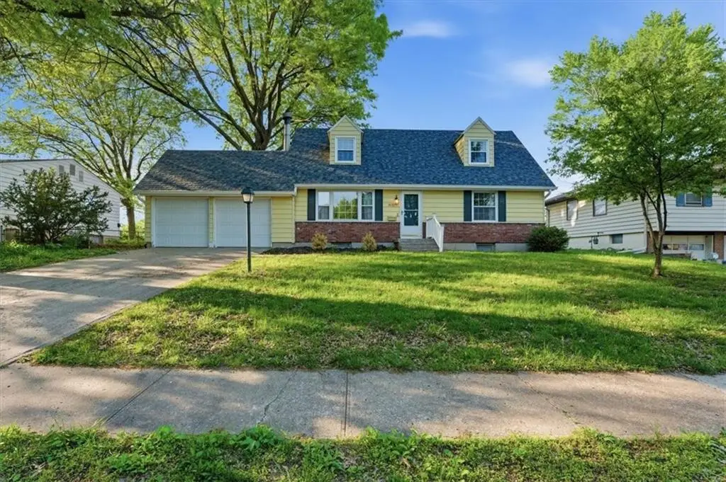 900 SW 6th Street, Lees Summit, MO 64081 - #1