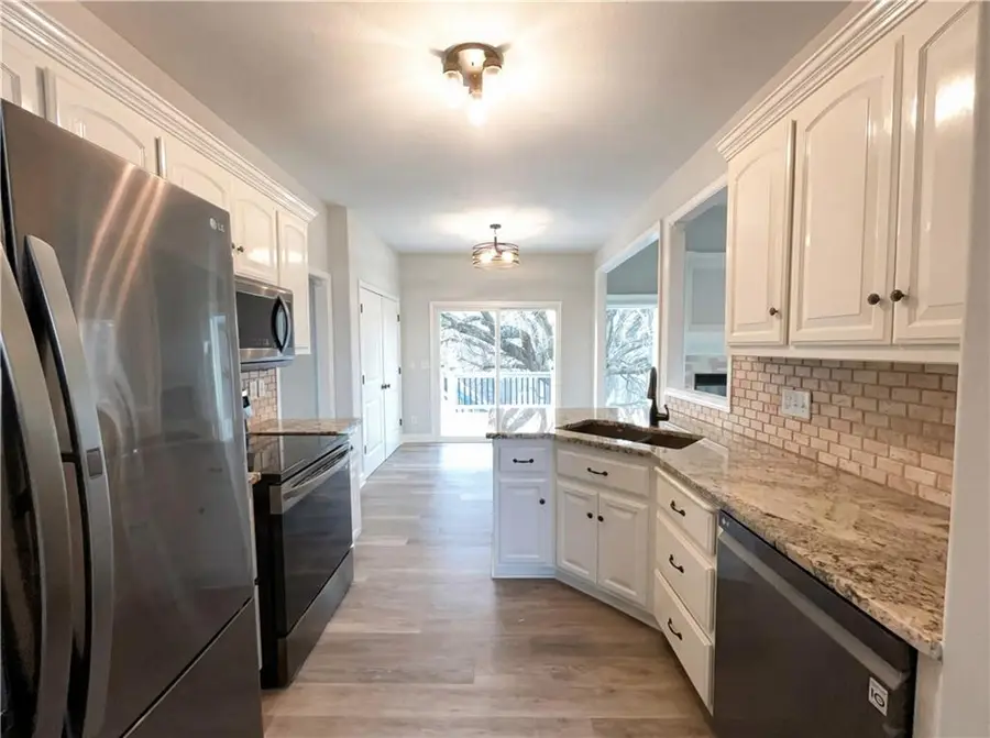 9115 108th Street, Kansas City, MO 64157 - #2